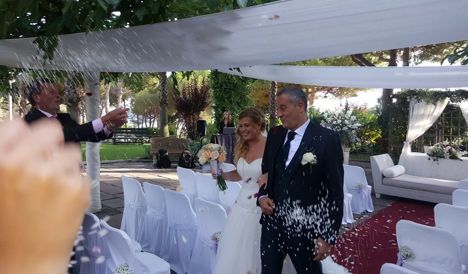 La boda de Alfonso y Mary en Sant Vicenç De Montalt, Barcelona