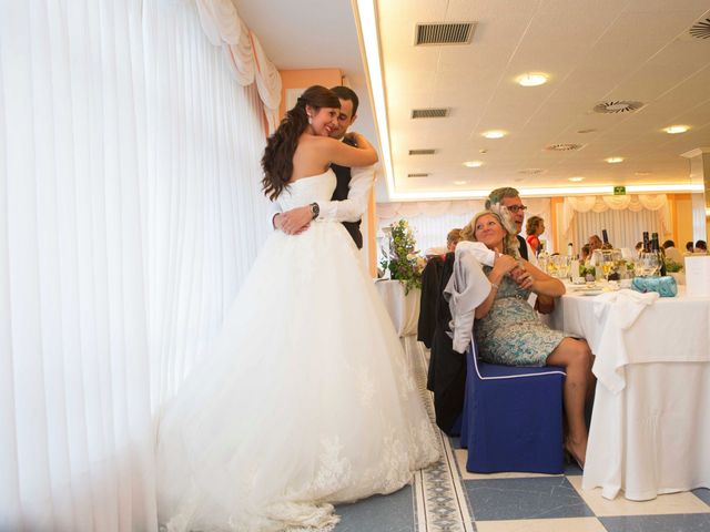 La boda de Diego y Leticia en Navia, Asturias 30