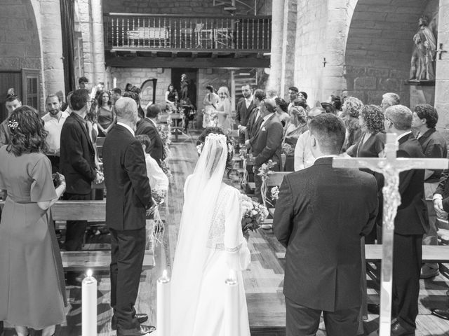 La boda de Alberto  y Leire en Cizur Menor, Navarra 6