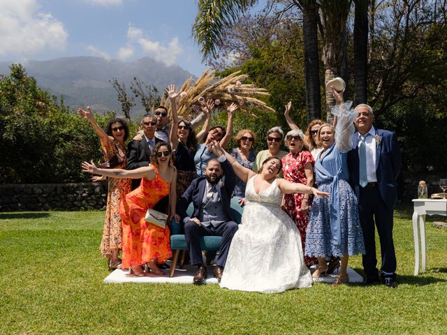 La boda de Rebeca y Cristian en Santa Cruz De Tenerife, Santa Cruz de Tenerife 61