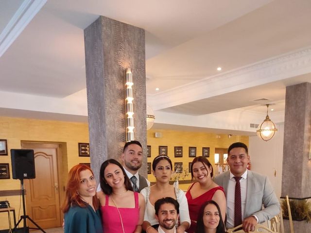 La boda de Edwin Felipe  y Jacqueline  en Madrid, Madrid 15