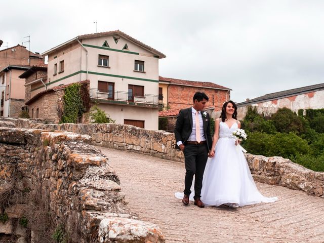 La boda de Milton y Zuleny en Vitoria-gasteiz, Álava 5