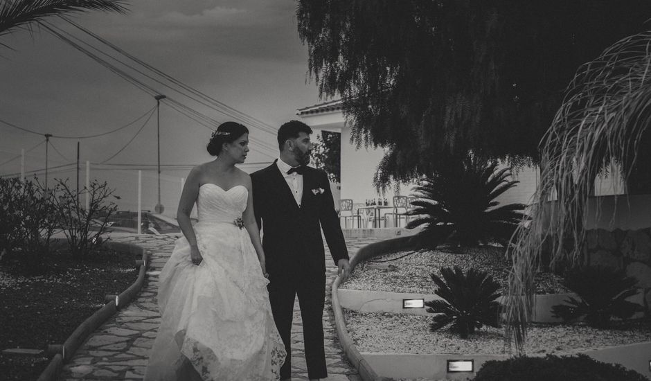 La boda de Davide  y Victoria  en La/villajoyosa Vila Joiosa, Alicante