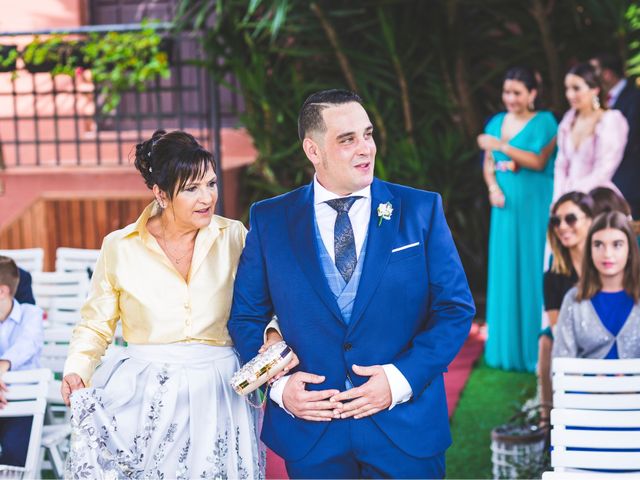 La boda de Alberto y Lara en San Cucao, Asturias 1