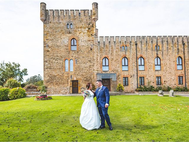 La boda de Alberto y Lara en San Cucao, Asturias 16