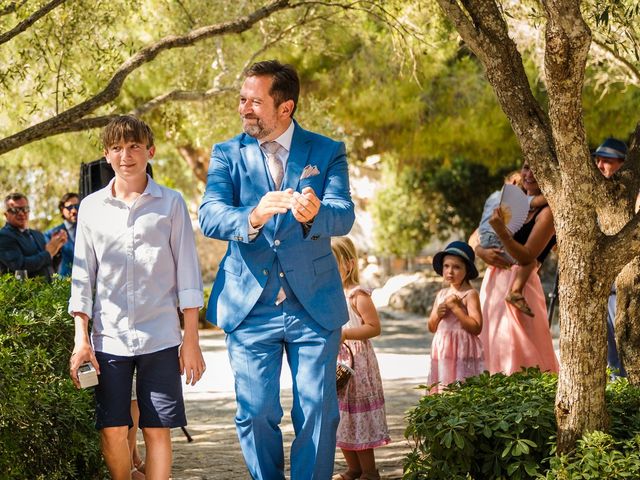 La boda de Bernadette y Cristoph en Porreres, Islas Baleares 33