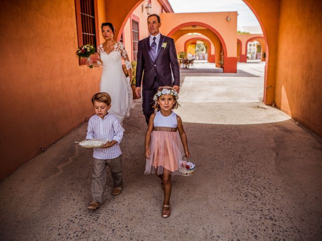 La boda de David y Celia en Plasencia, Cáceres 19
