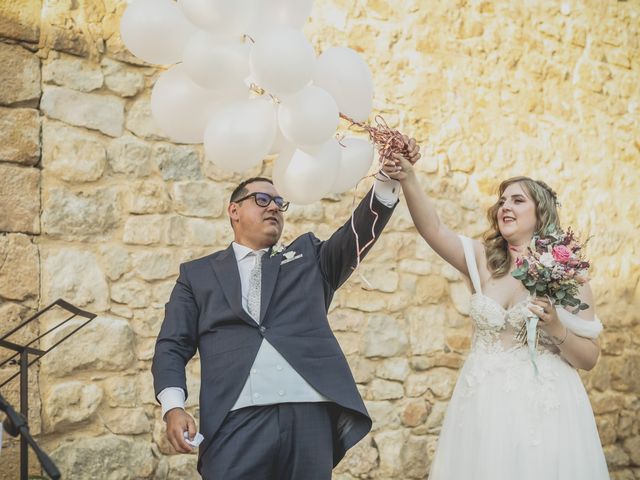 La boda de Jesús y Jennifer en Berlanga De Duero, Soria 9