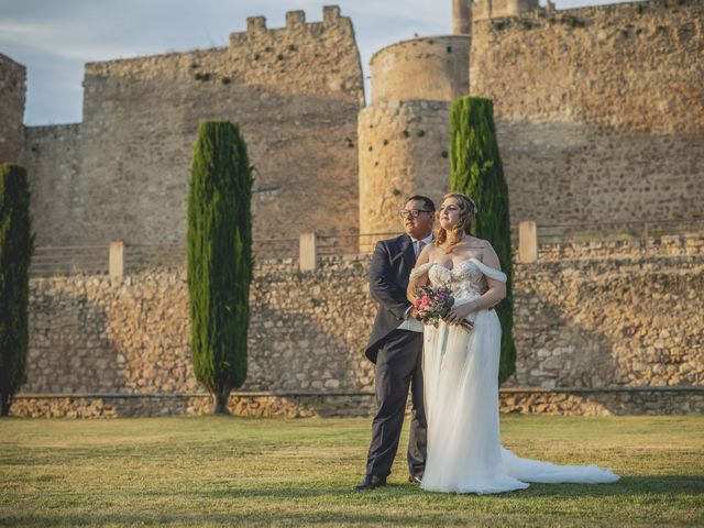 La boda de Jesús y Jennifer en Berlanga De Duero, Soria 12