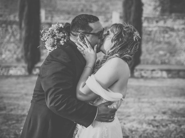 La boda de Jesús y Jennifer en Berlanga De Duero, Soria 13