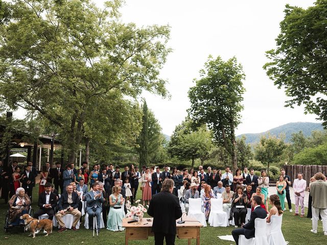 La boda de Edgar y Xènia en La Vall De Bianya, Girona 44