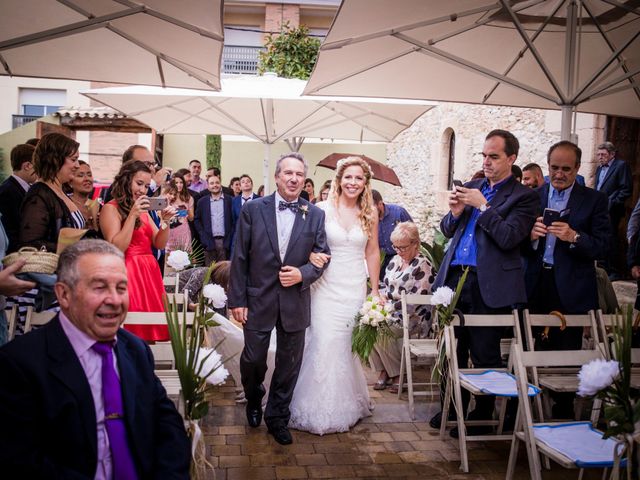 La boda de Albert y Eva en La Riera De Gaia, Tarragona 61