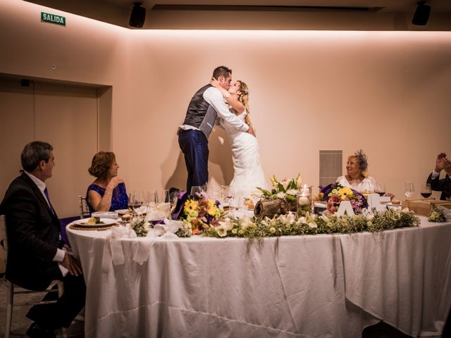 La boda de Albert y Eva en La Riera De Gaia, Tarragona 173