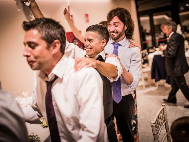 La boda de Albert y Eva en La Riera De Gaia, Tarragona 202