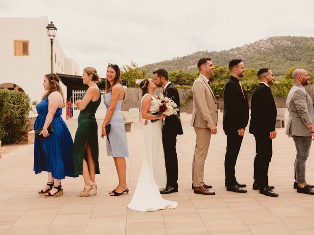 La boda de Carlos y Mar en Santa Eularia Des Riu, Islas Baleares 19