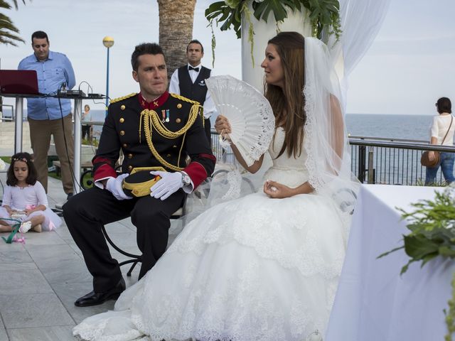 La boda de Jorge y Nuria en Núcleo Orihuela-costa, Alicante 42