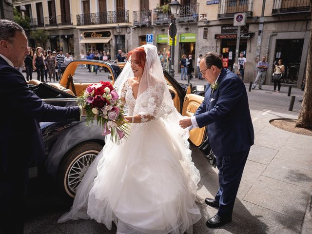 La boda de Patricia  y Fidel Luis  en Talamanca Del Jarama, Madrid 16