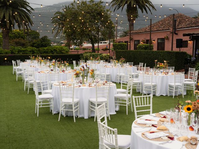 La boda de Pablo y Paula en Santa Cruz De Tenerife, Santa Cruz de Tenerife 66
