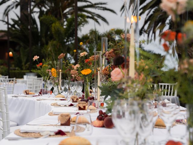 La boda de Pablo y Paula en Santa Cruz De Tenerife, Santa Cruz de Tenerife 67