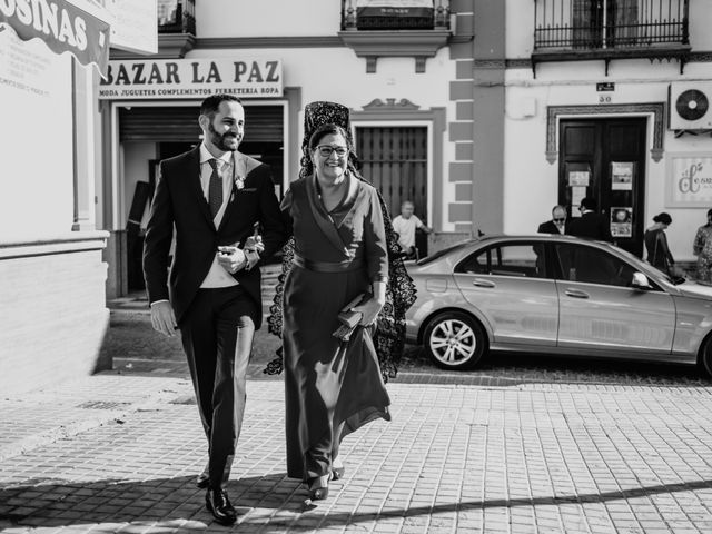 La boda de Javier y Rosario en Villarrasa, Huelva 23