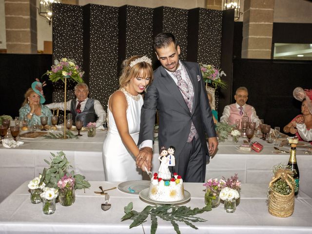 La boda de Ana Maria y Alvaro en Jerez De La Frontera, Cádiz 33