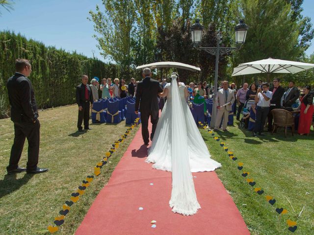 La boda de Lucas y Miriam en Ocaña, Toledo 25