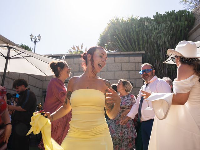 La boda de Adrián y Natacha en Santa Cruz De Tenerife, Santa Cruz de Tenerife 66