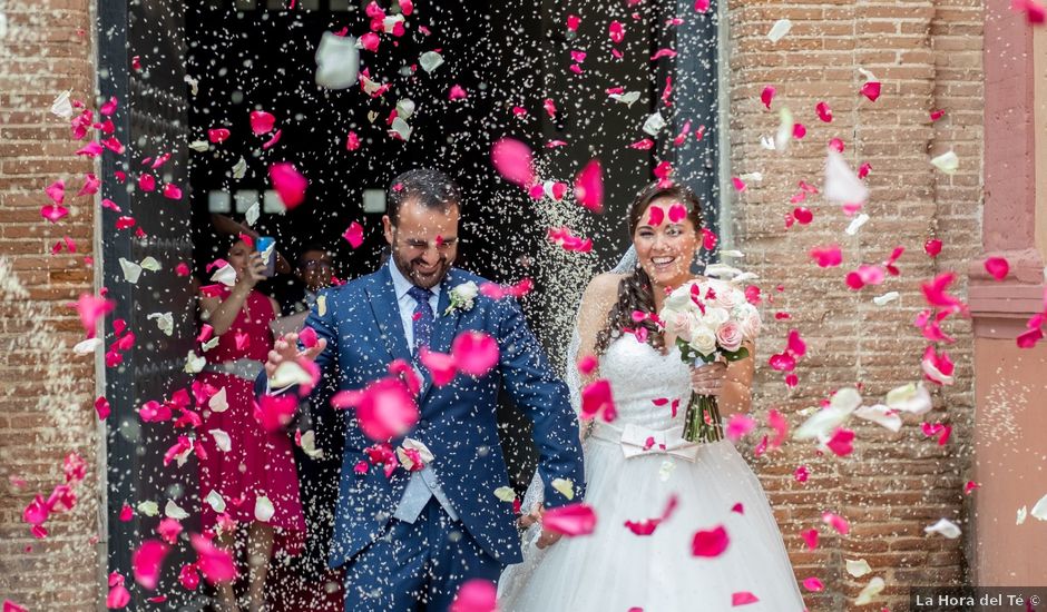 La boda de Álvaro y Ana en Alcala De Guadaira, Sevilla