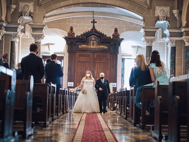 La boda de Arcadio y Angy en Oviedo, Asturias 19