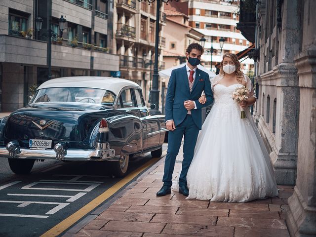 La boda de Arcadio y Angy en Oviedo, Asturias 24