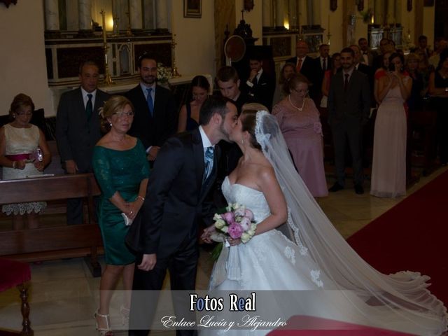 La boda de Alejandro y Lucía en San Fernando, Cádiz 2