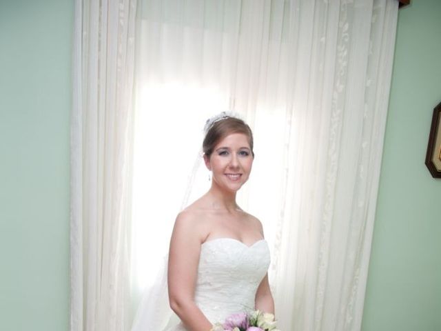 La boda de Alejandro y Lucía en San Fernando, Cádiz 24