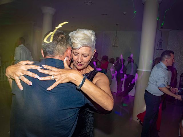 La boda de Ricardo y Silvia en Sanxenxo, Pontevedra 56