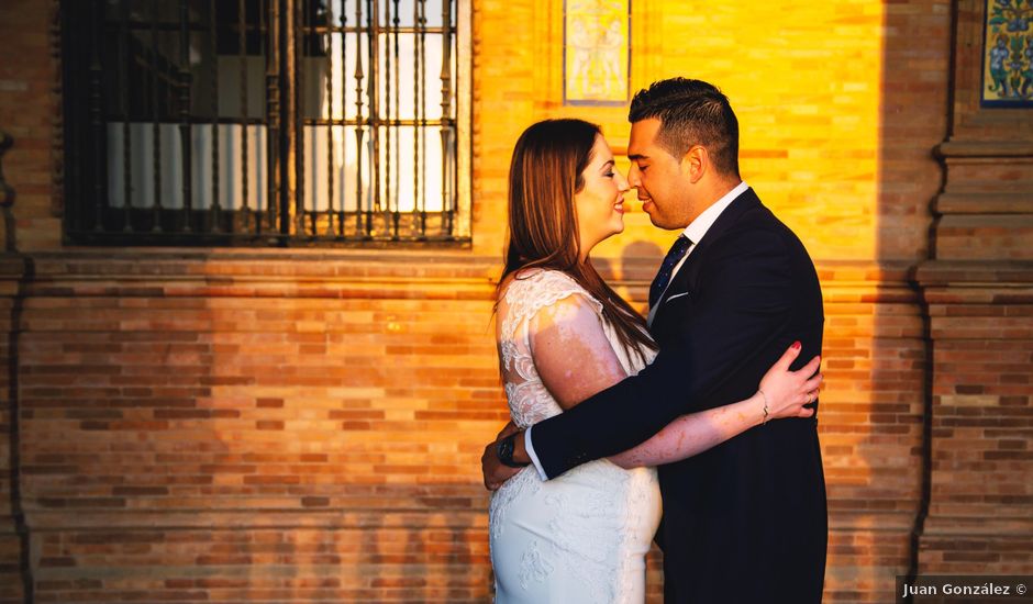 La boda de Fran y Cristina en Villafranca De Los Barros, Badajoz