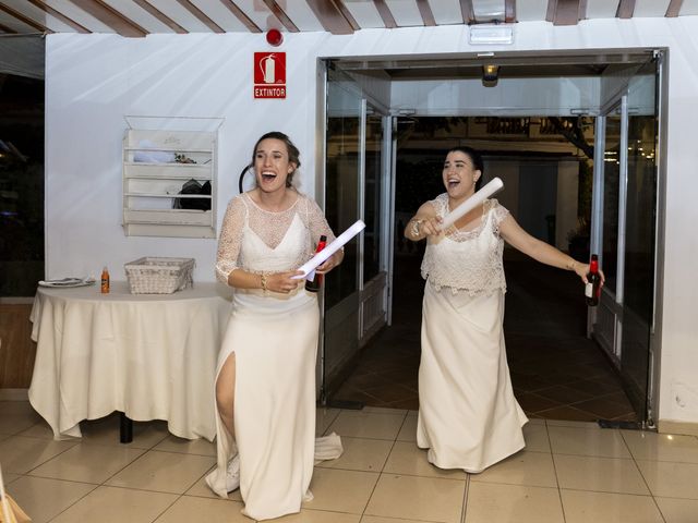 La boda de Marta y Nerea en L&apos; Atmella De Mar, Tarragona 26