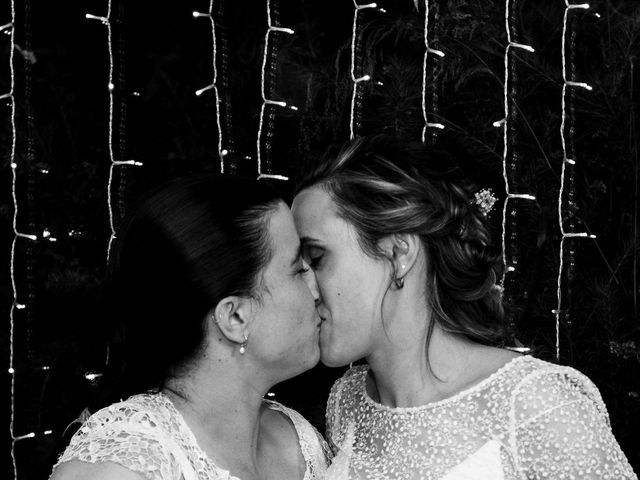 La boda de Marta y Nerea en L&apos; Atmella De Mar, Tarragona 27