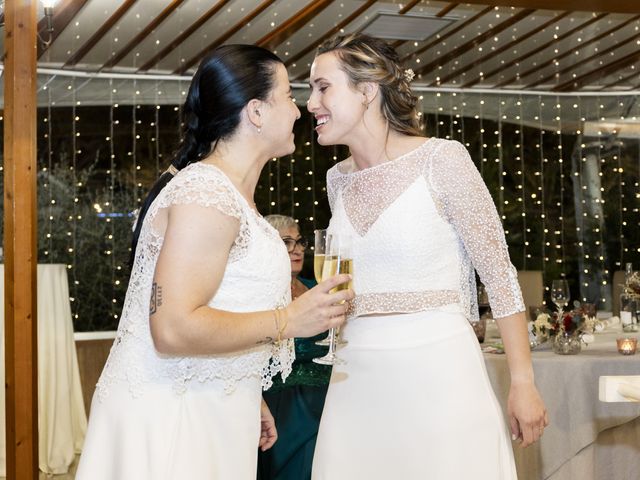 La boda de Marta y Nerea en L&apos; Atmella De Mar, Tarragona 28