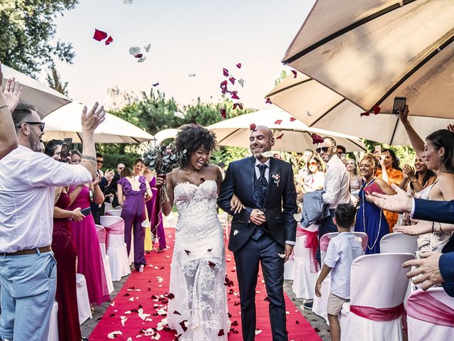 La boda de Victor y Fátima en Barcelona, Barcelona 17