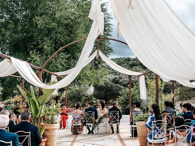 La boda de Juanjo y Lucia en Córdoba, Córdoba 24