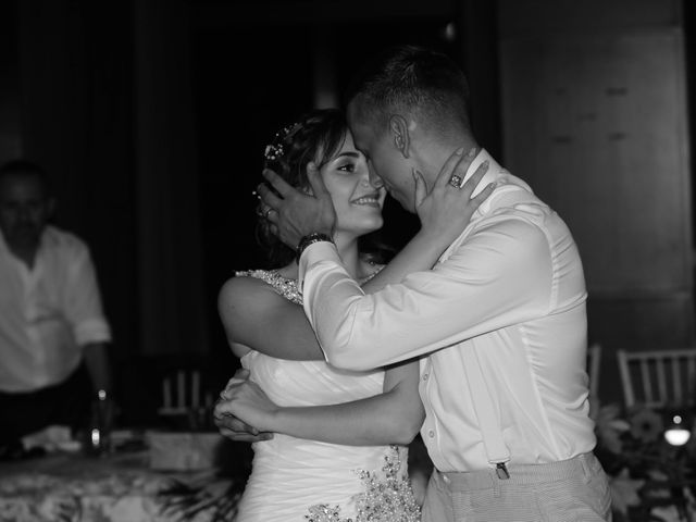La boda de Timothy Rodgers y Angela Saura en San Javier, Murcia 29