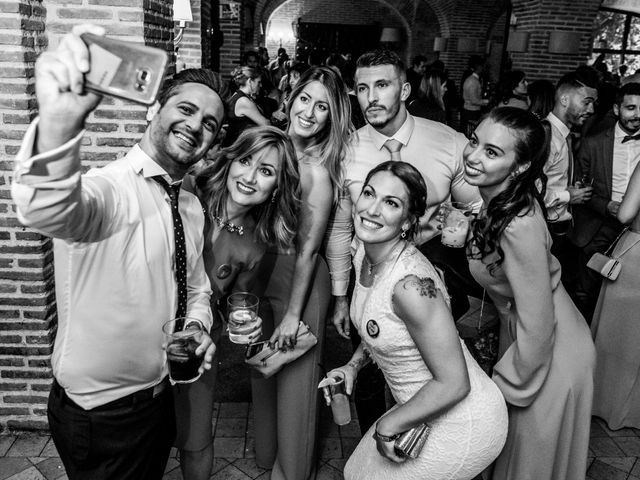 La boda de Arturo y Vicky en Boadilla Del Monte, Madrid 42