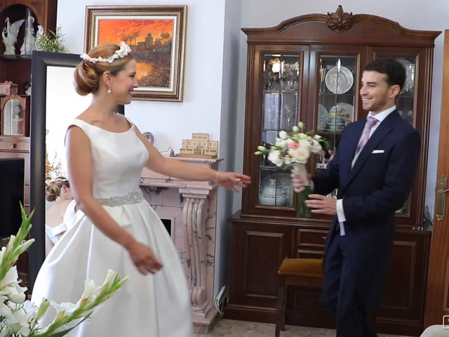 La boda de Rafael y Claudia en Málaga, Málaga 1