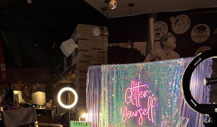 El Glitter Bar