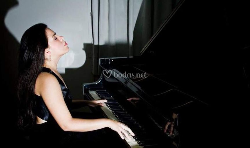 Maria Lucia Roca