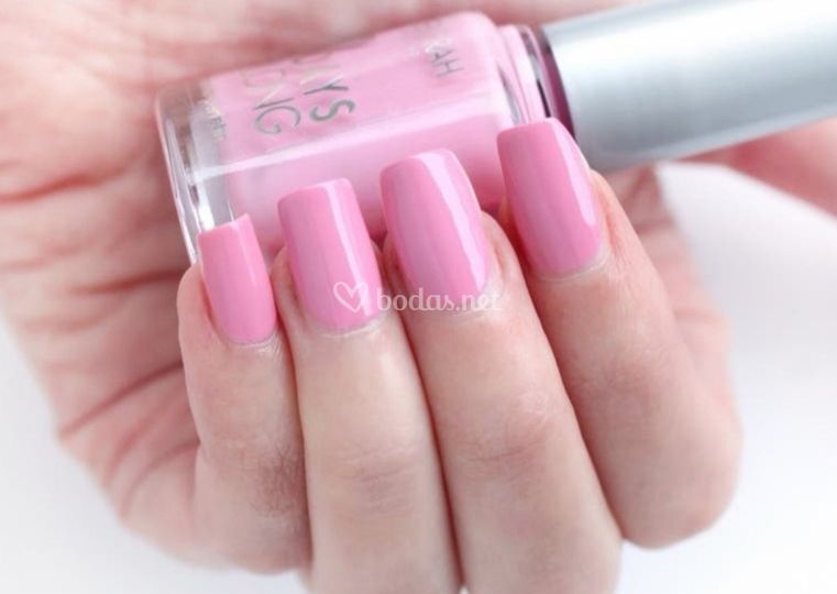 Garage Nails