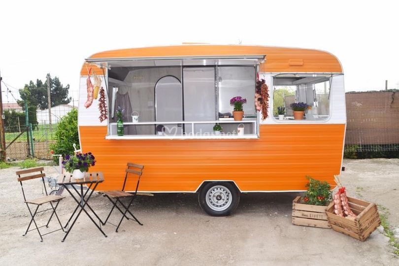 The Vintage Caravan Bar