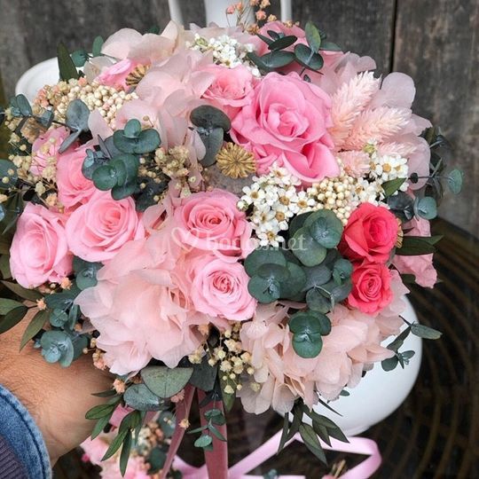 Harvest Wood & Flowers
