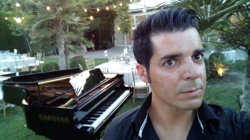 Raúl Sánchez - Pianista