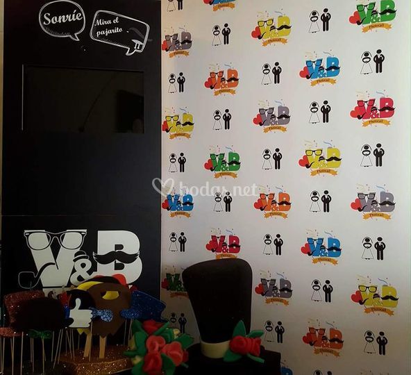 V&B Fotomatón