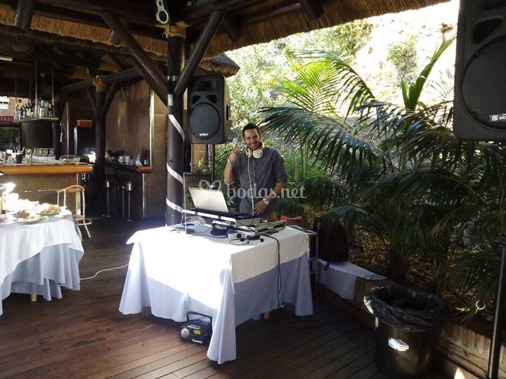 Dj's Company